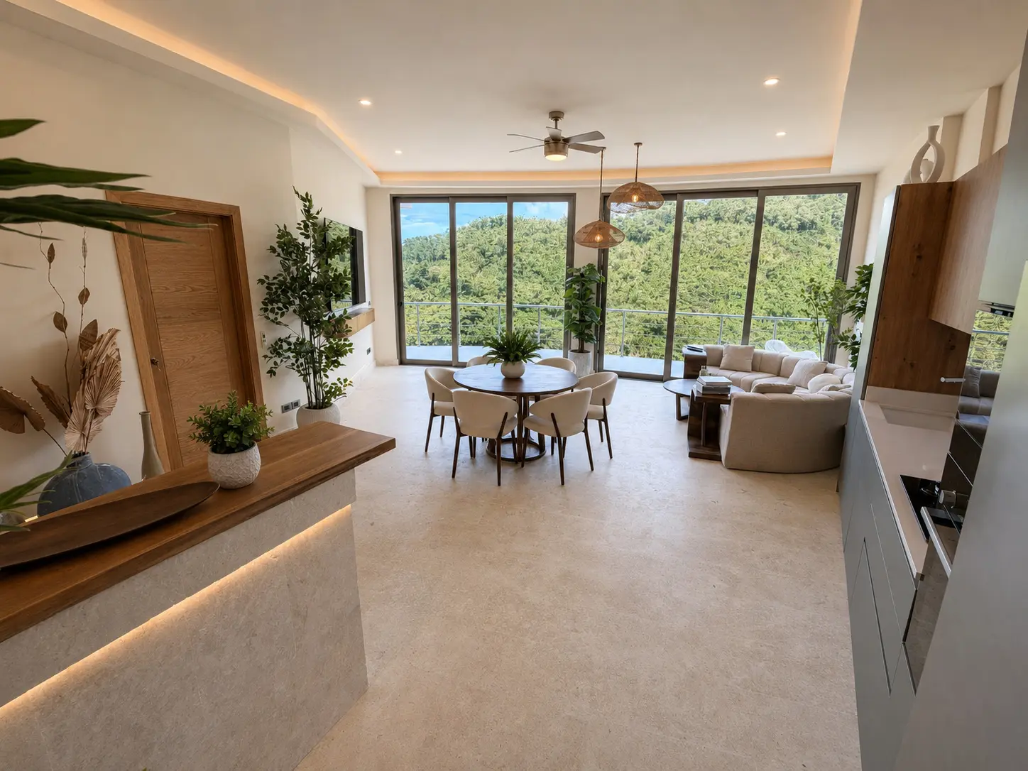 Séjour lumineux et cuisine ouverte de Circle View Appartement 1